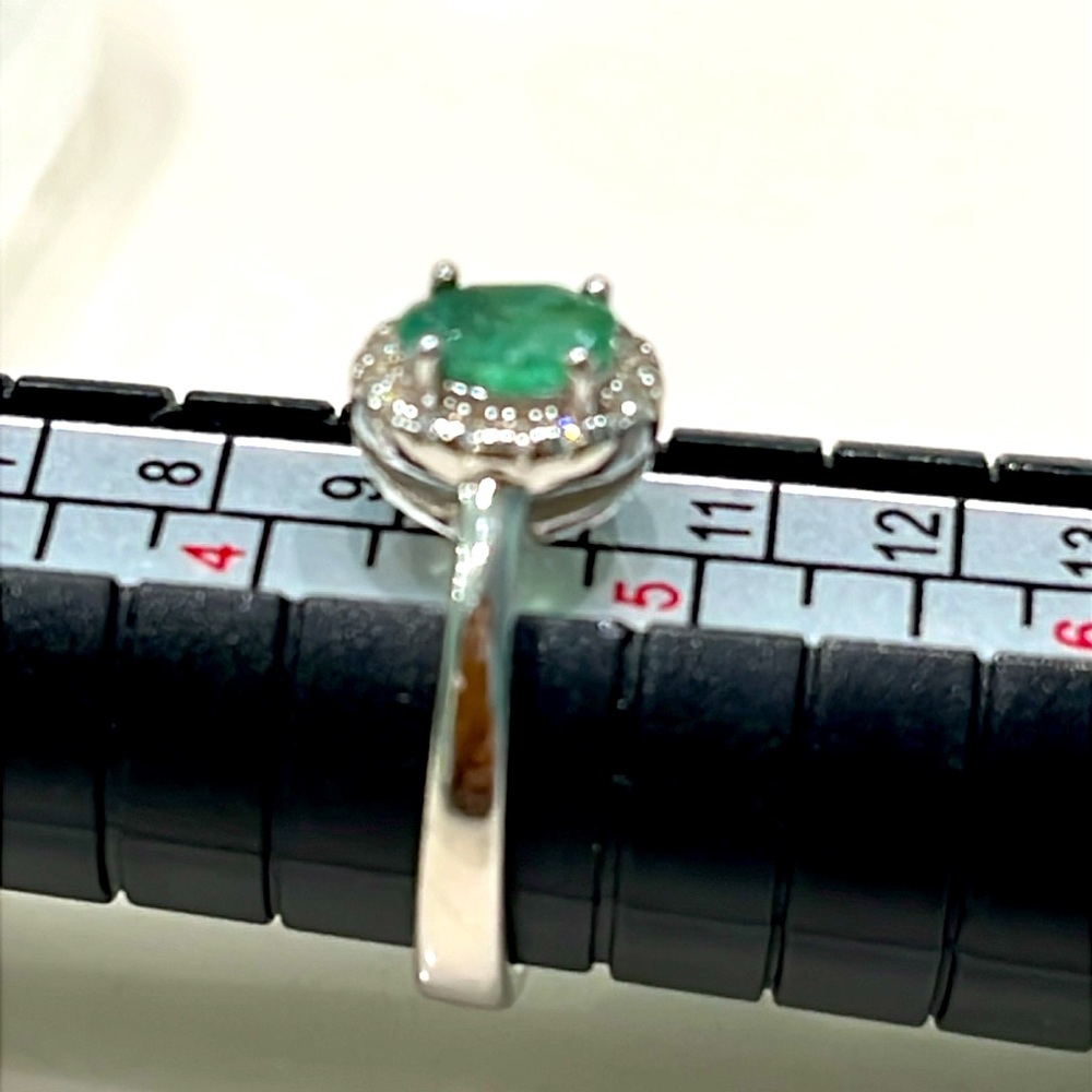 0.5 Ct Brazilian Emerald 14KGP Ring - Picture 2 of 4